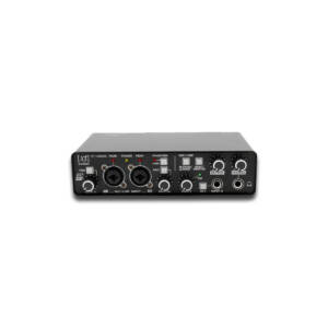 XT USB32 000 (3903)